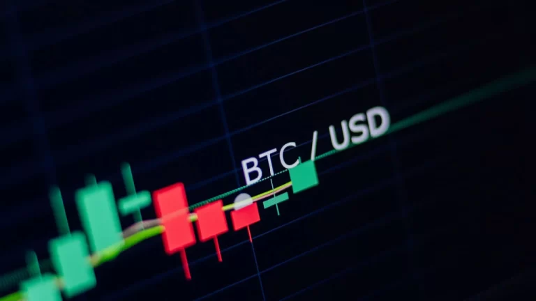 Santiment, Akıllı Bitcoin ve Altcoin Yatırımcılarının Hamlelerini Açıkladı! Neler Yapıyorlar?